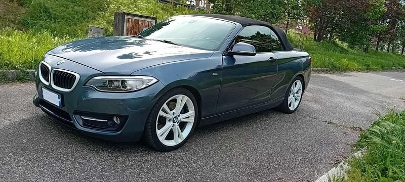 Usata BMW 220 Sport Line 190 CV (139 kW) 2017 Cabrio