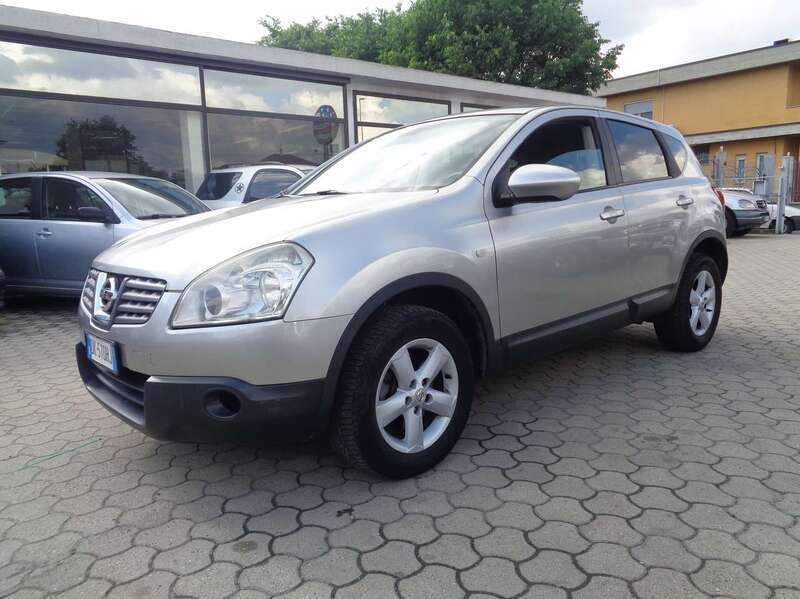 Usata Nissan Qashqai Tekna 117 CV (86 kW) 2007 Grigio SUV
