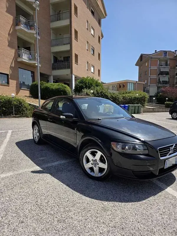 Usata Volvo C30 109 CV (80 kW) 2009 Utilitaria