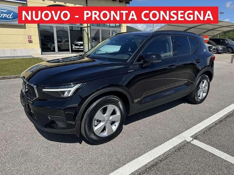 Nuova Volvo XC40 163 CV (119 kW) 2025 Onyx black SUV