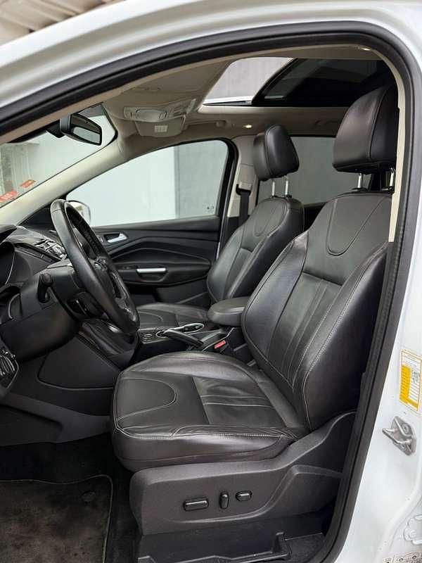 Usata Ford Kuga Titanium 163 CV (119 kW) 2014 SUV