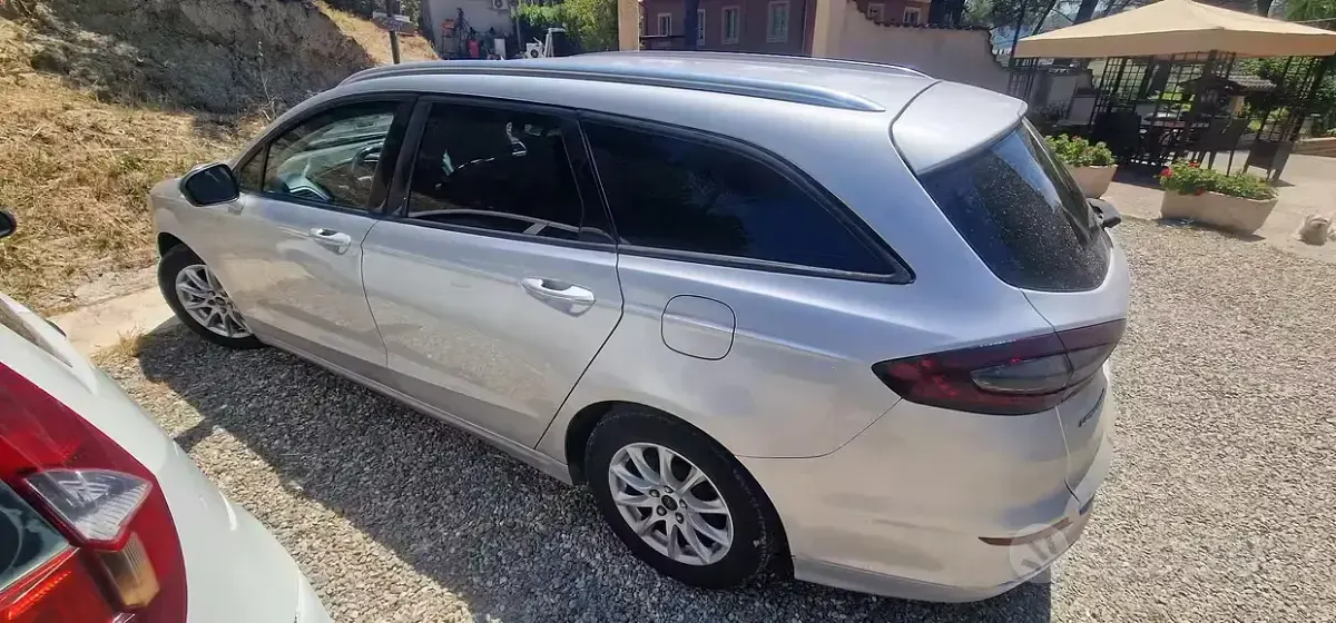 Usata Ford Mondeo 150 CV (110 kW) 2016 Grigio Station wagon