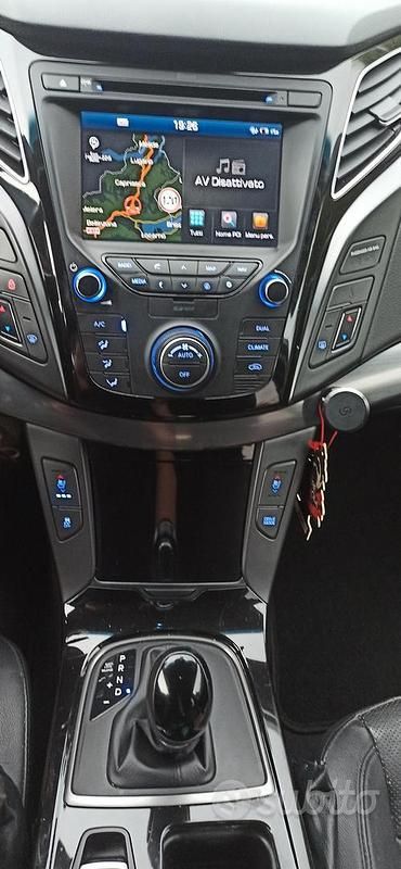 Usata Hyundai i40 141 CV (103 kW) 2016 Grigio Station wagon