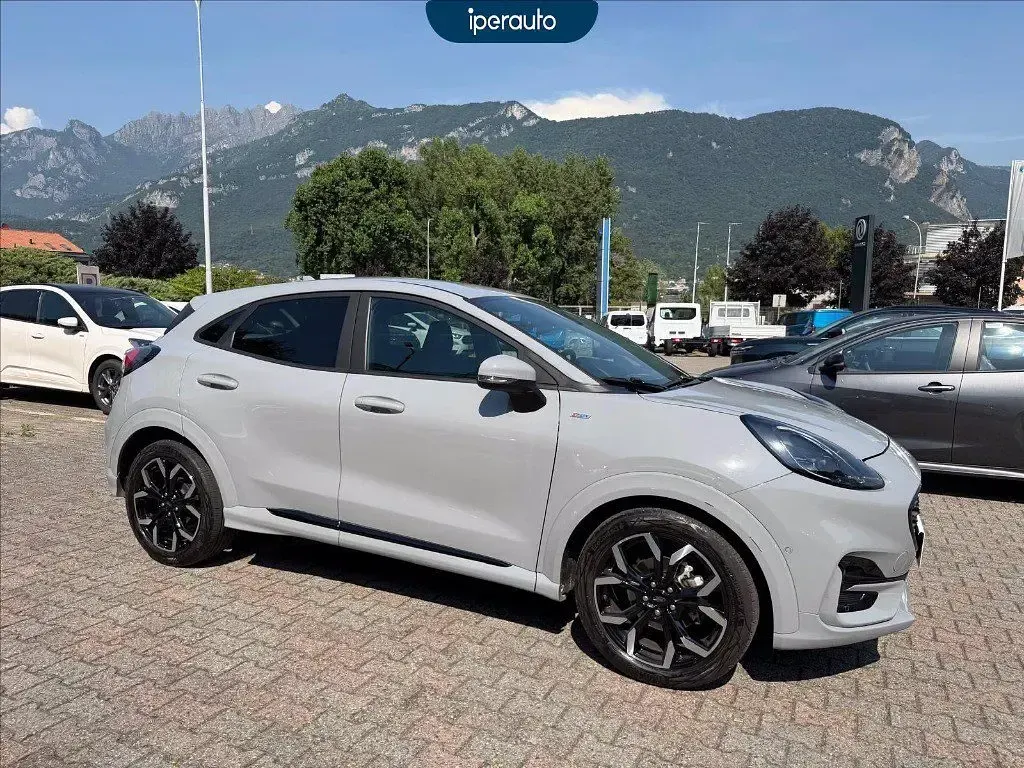 Usata Ford Puma ST-Line X 125 CV (91 kW) 2023 Grigio metallizzato SUV