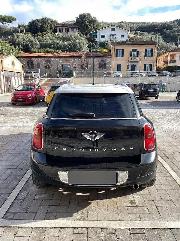 Usata Mini Countryman 111 CV (81 kW) 2011 Nero SUV