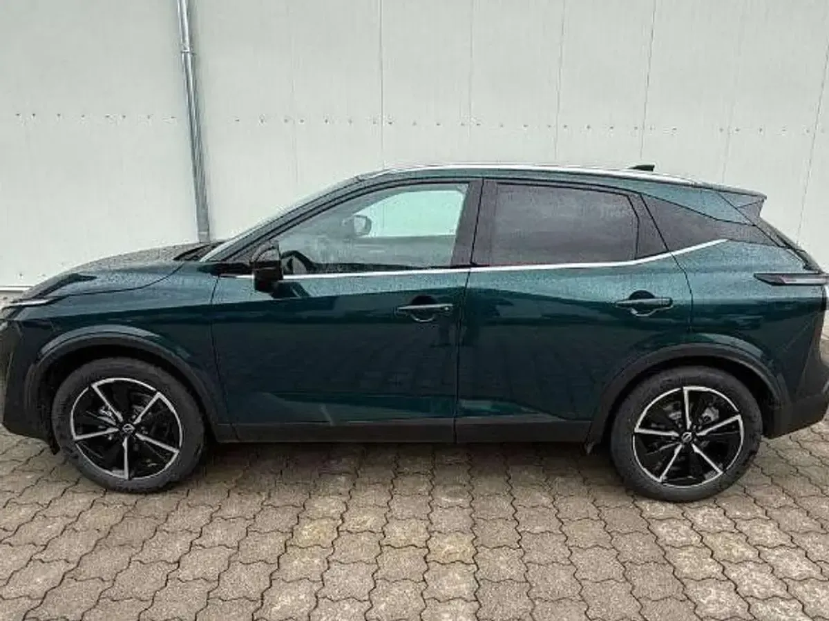 Nuova Nissan Qashqai Tekna 159 CV (116 kW) 2026 Verde SUV