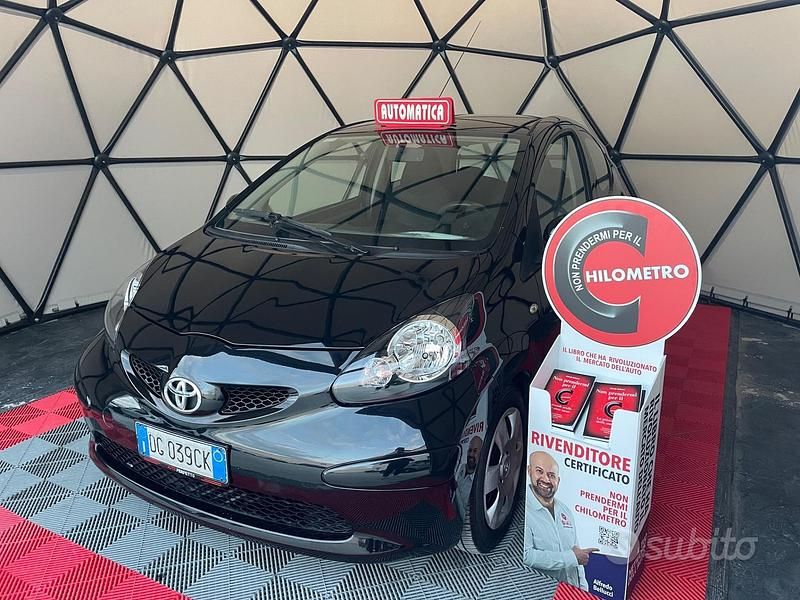 Usata Toyota Aygo Sol 67 CV (49 kW) 2007 Nero Utilitaria