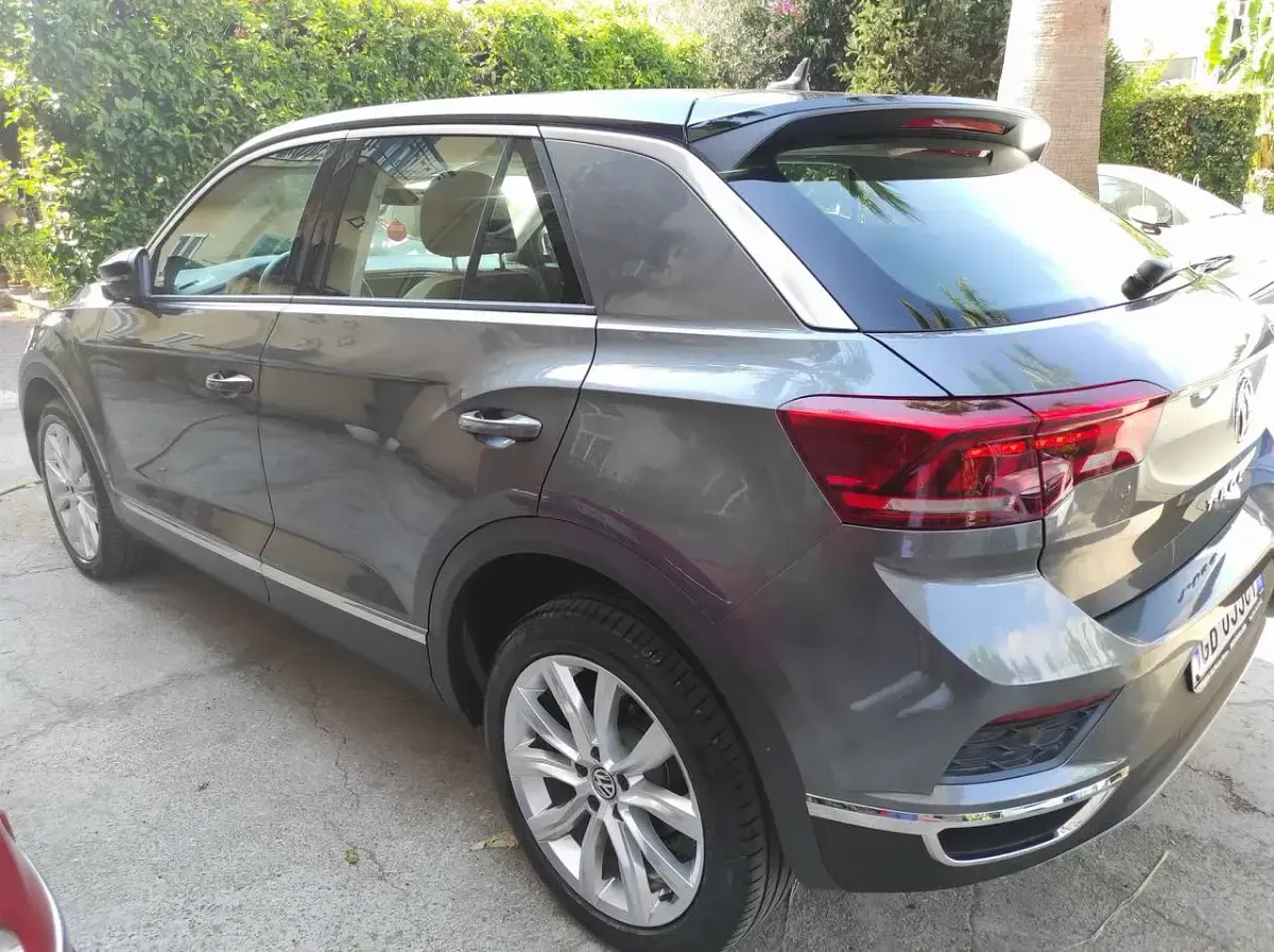 Usata VW T-Roc Advance 116 CV (85 kW) 2020 Grigio SUV