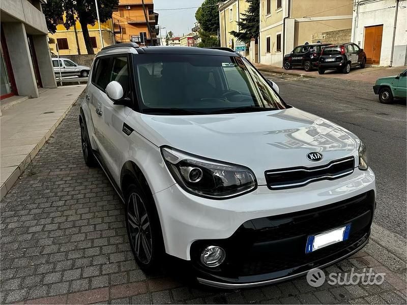 Usata Kia Soul 136 CV (100 kW) 2017 Bianco SUV