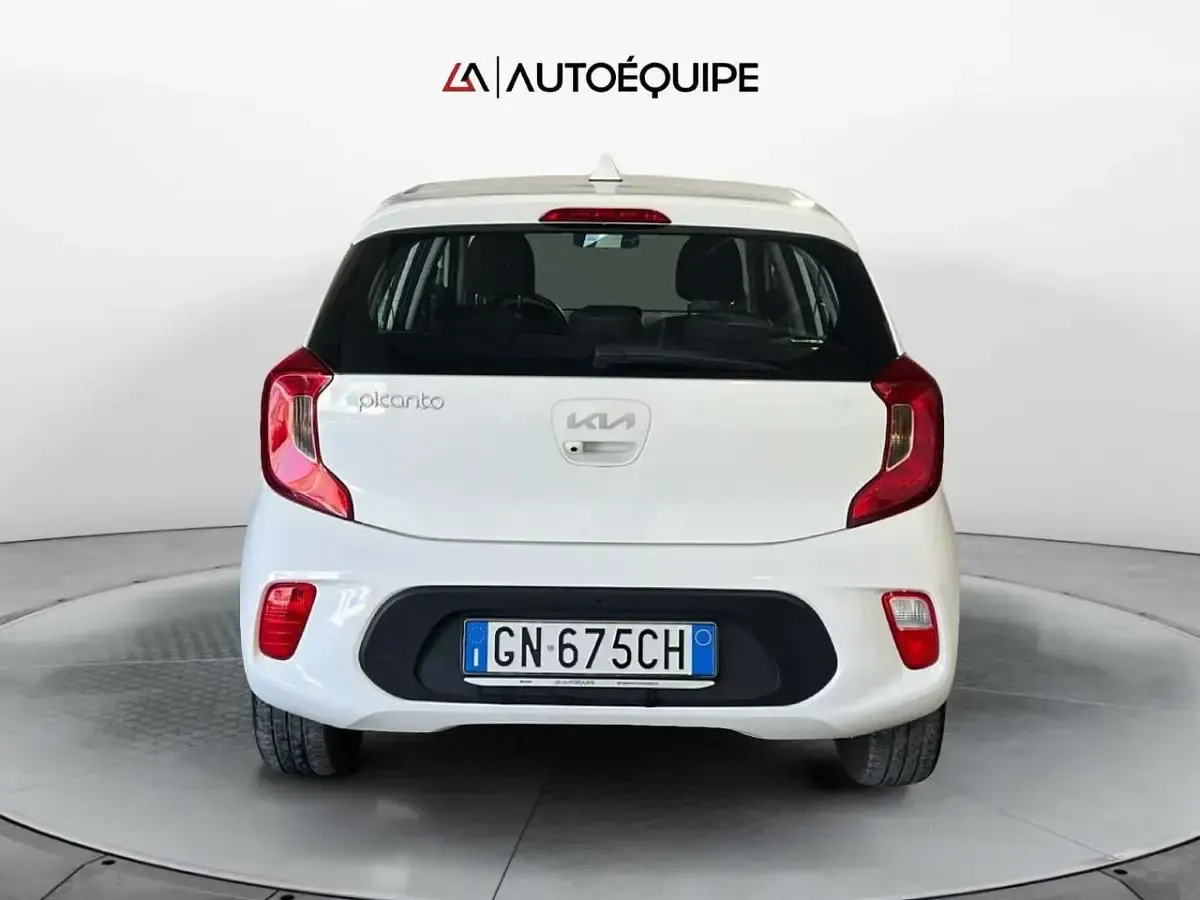 Usata Kia Picanto Style 65 CV (47 kW) 2023 Bianco Utilitaria
