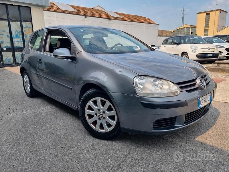 Usata VW Golf IV Comfortline 2005 Grigio Berlina