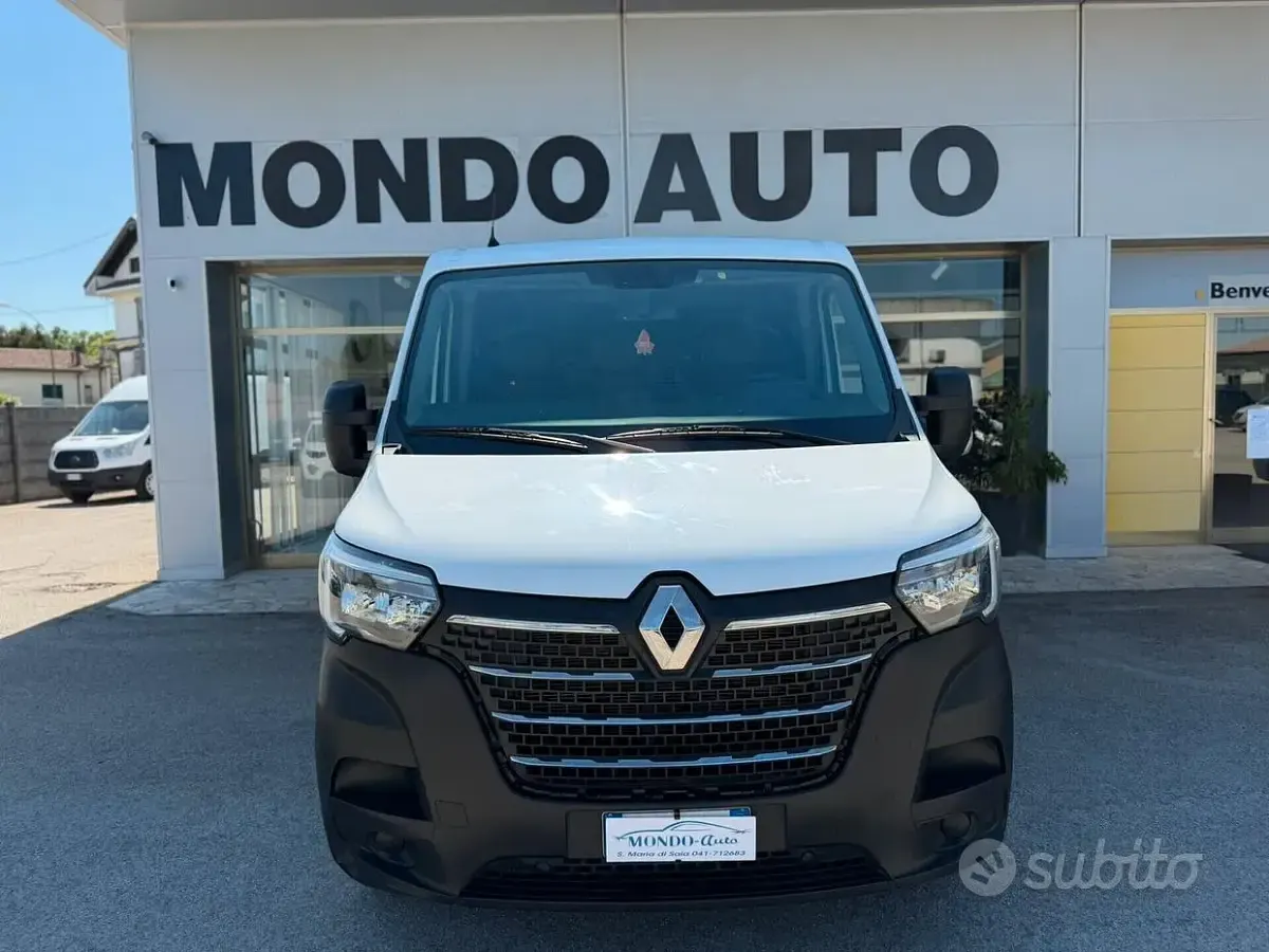 Usata Renault Master 135 CV (99 kW) 2019 Bianco Berlina