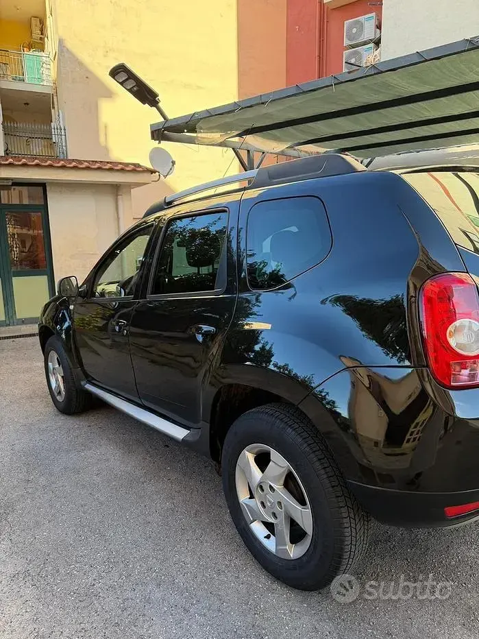 Usata Dacia Duster 107 CV (78 kW) 2010 Nero SUV