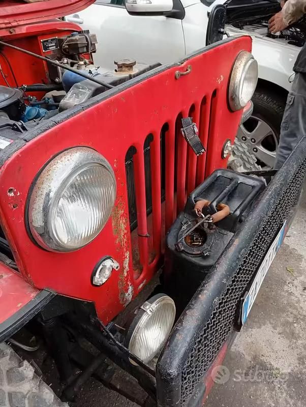 Usata Jeep CJ 1970 Rosso SUV