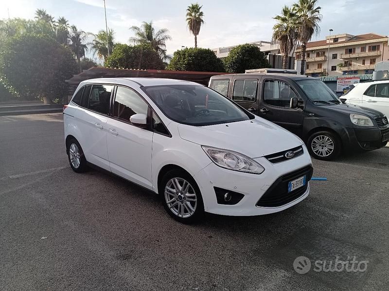 Usata Ford Grand C-Max 2015 Bianco Monovolume