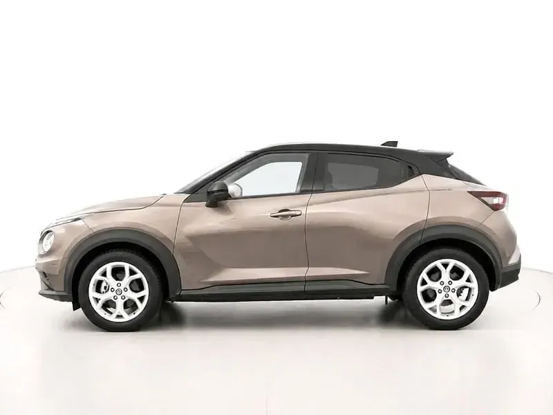 Usata Nissan Juke N-Connecta 114 CV (83 kW) 2022 Bronzo SUV