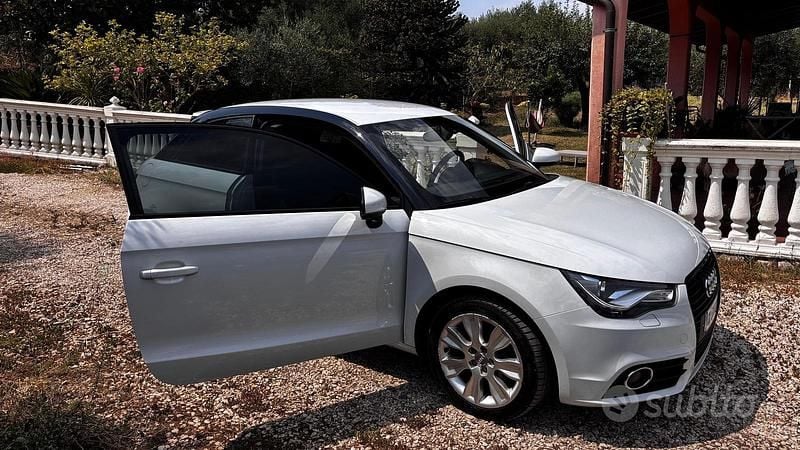 Usata Audi A1 90 CV (66 kW) 2013 Bianco Berlina