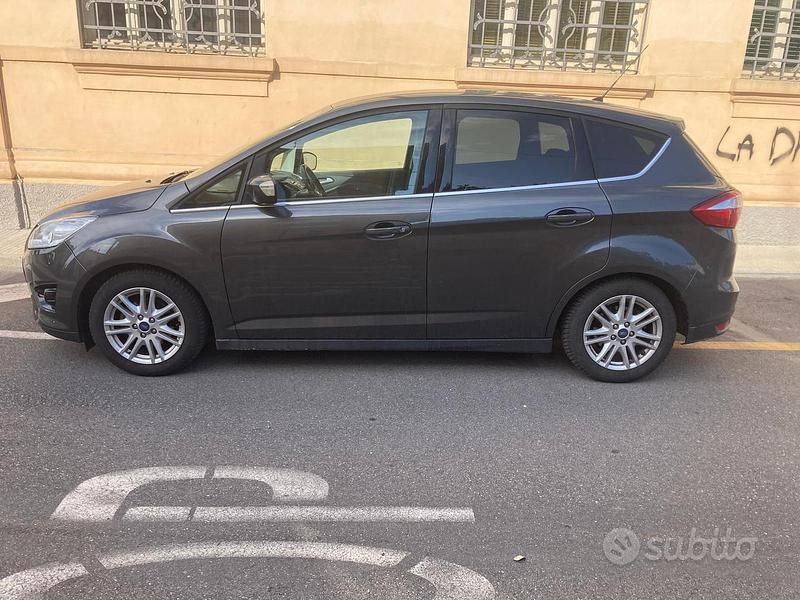 Usata Ford C-MAX Titanium 120 CV (88 kW) 2015 Grigio Monovolume