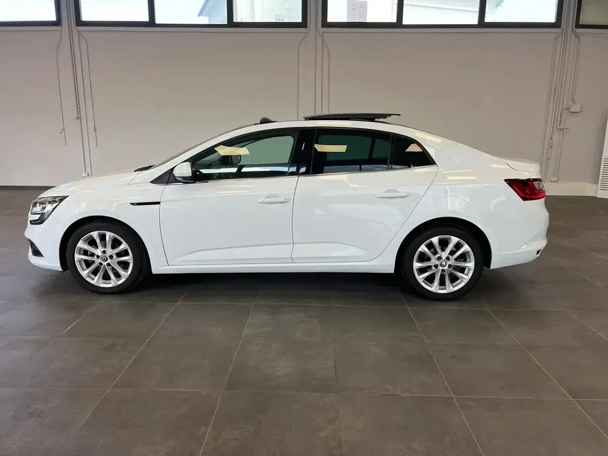 Usata Renault Mégane Intens 110 CV (80 kW) 2018 Bianco Coupé