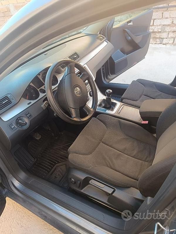 Usata VW Passat 140 CV (102 kW) 2007 Station wagon