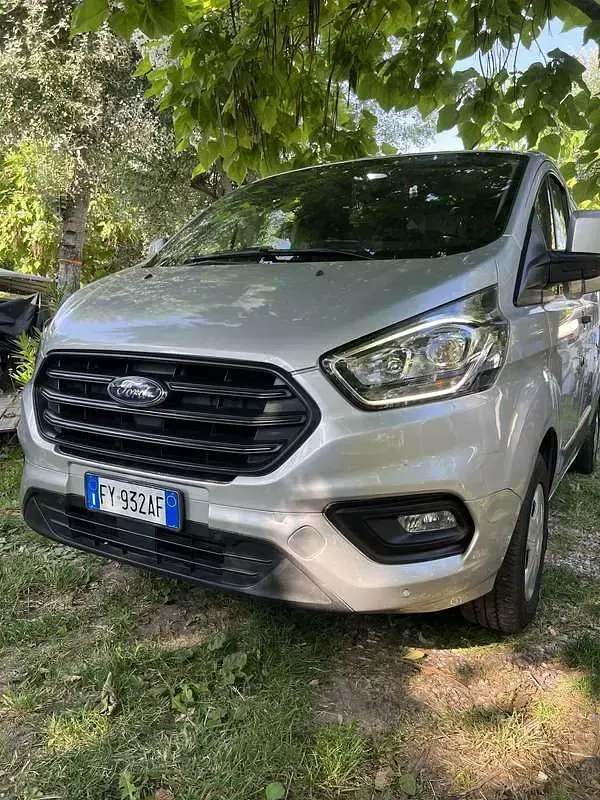 Usata Ford Transit Custom Titanium 131 CV (96 kW) 2019 Argento Utilitaria