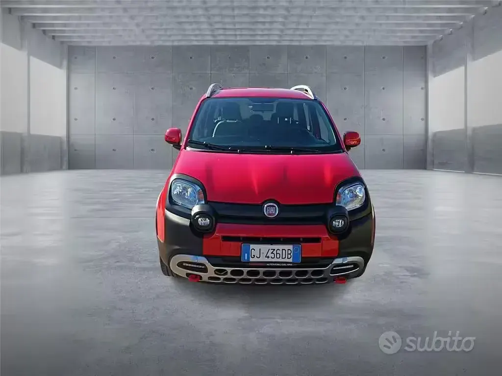 Usata Fiat Panda Cross Cross 69 CV (50 kW) 2022 Rosso Utilitaria