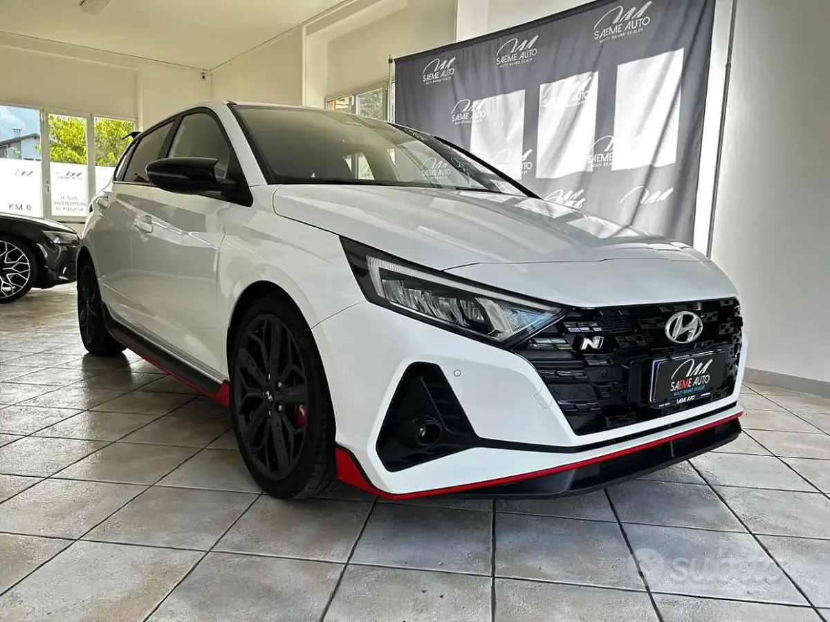 Usata Hyundai i20 N Performance 204 CV (150 kW) 2023 Bianco Utilitaria