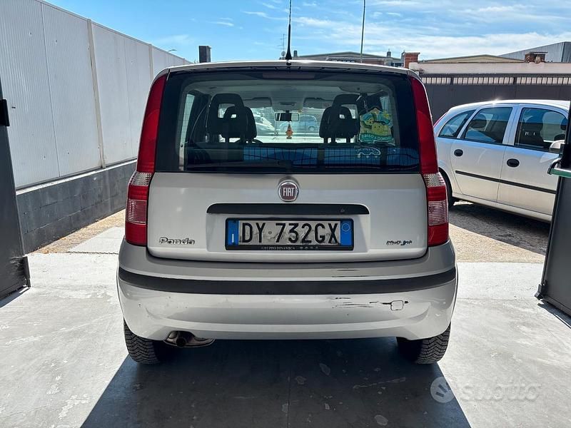 Usata Fiat Panda Emotion 70 CV (51 kW) 2009 Grigio Utilitaria