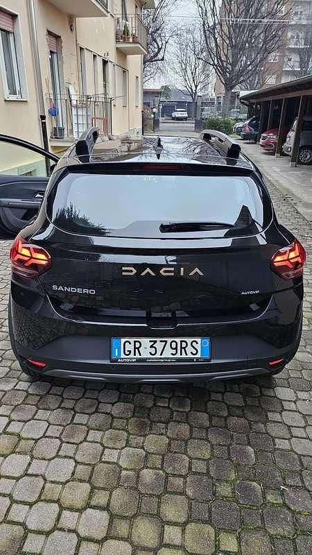 Usata Dacia Sandero Expression 101 CV (74 kW) 2023 Nero Berlina