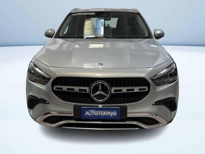 Usata Mercedes GLA200 Advanced 150 CV (110 kW) 2025 Argento metallizzato SUV