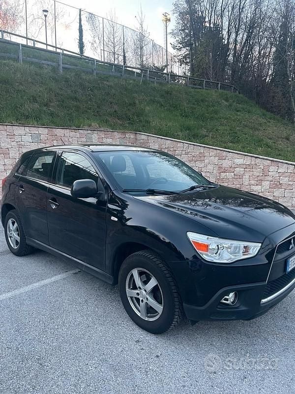 Usata Mitsubishi ASX Invite 150 CV (110 kW) 2013 Nero SUV