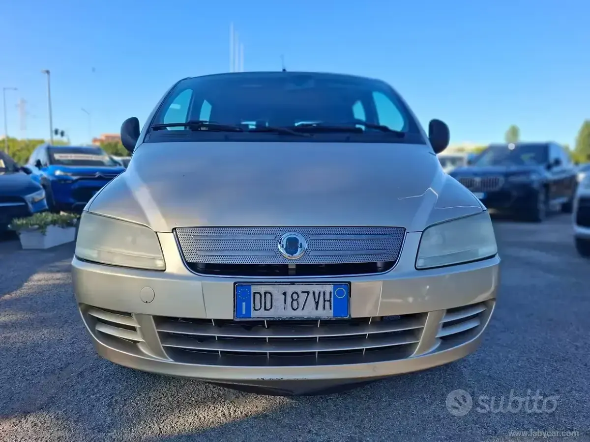 Usata Fiat Multipla Emotion 103 CV (75 kW) 2006 Monovolume