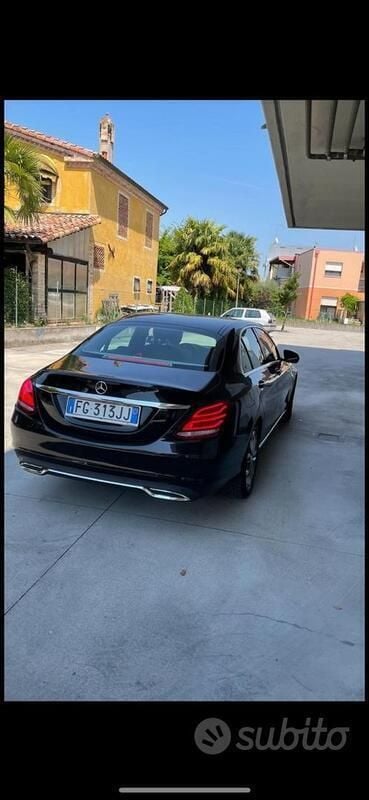 Usata Mercedes C200 136 CV (100 kW) 2016 Nero Berlina