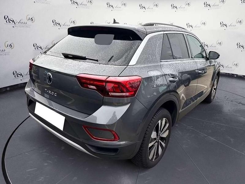 Usata VW T-Roc Move 150 CV (110 kW) 2025 Grigio SUV