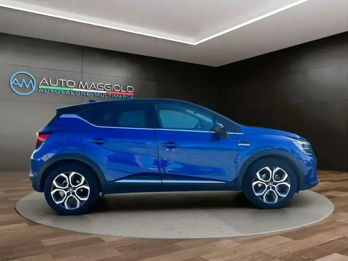 Usata Renault Captur Techno 145 CV (106 kW) 2022 Blu SUV