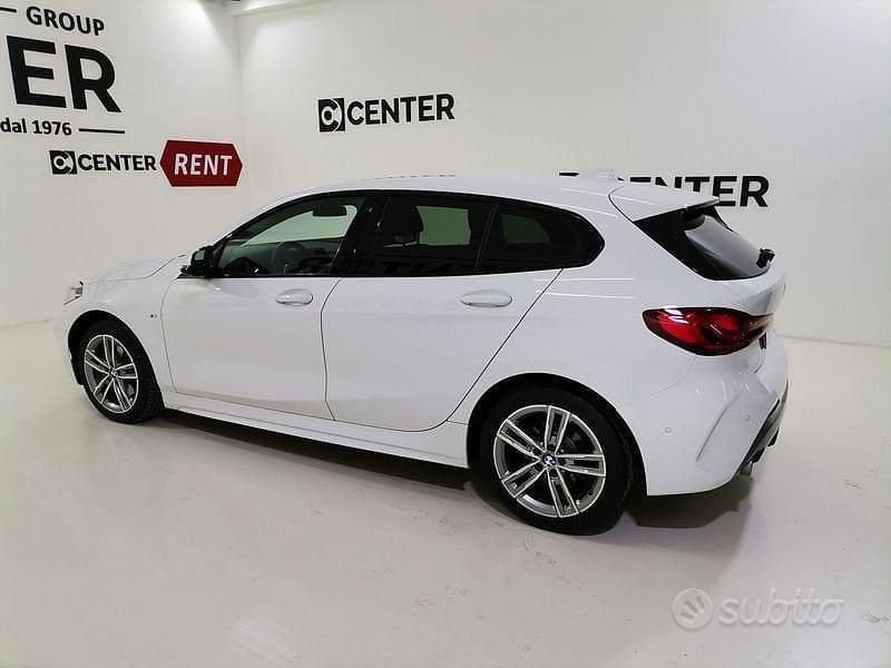 Usata BMW 116 M Sport 116 CV (85 kW) 2023 Bianco Utilitaria