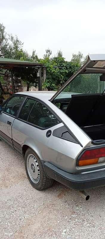 Argento Usata 1983 Alfa Romeo GTV Coupé | 29.900 € - Immagine 1/4