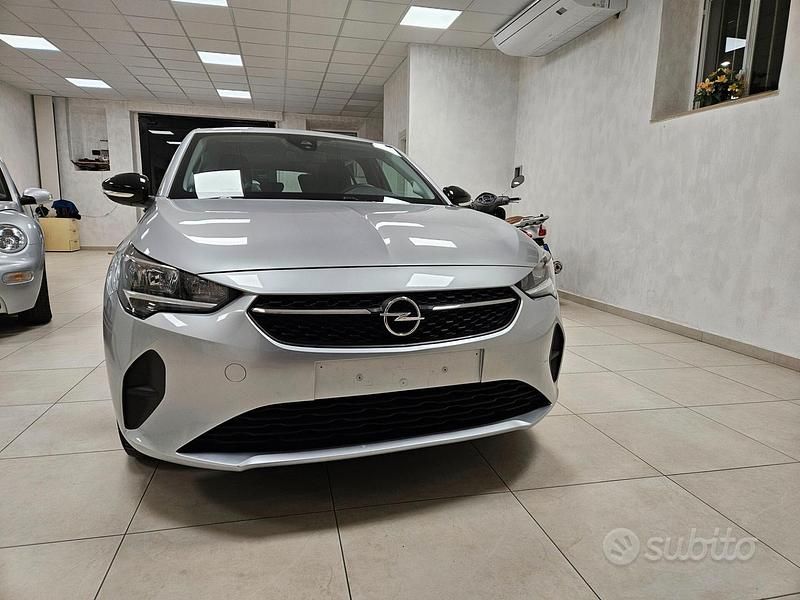Usata Opel Corsa Edition 75 CV (55 kW) 2022 Grigio Utilitaria