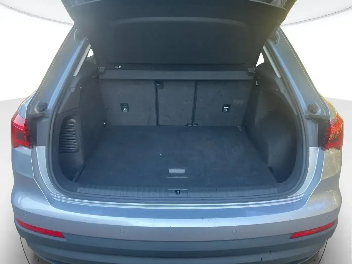 Usata Audi Q3 Business 149 CV (109 kW) 2022 Argento SUV