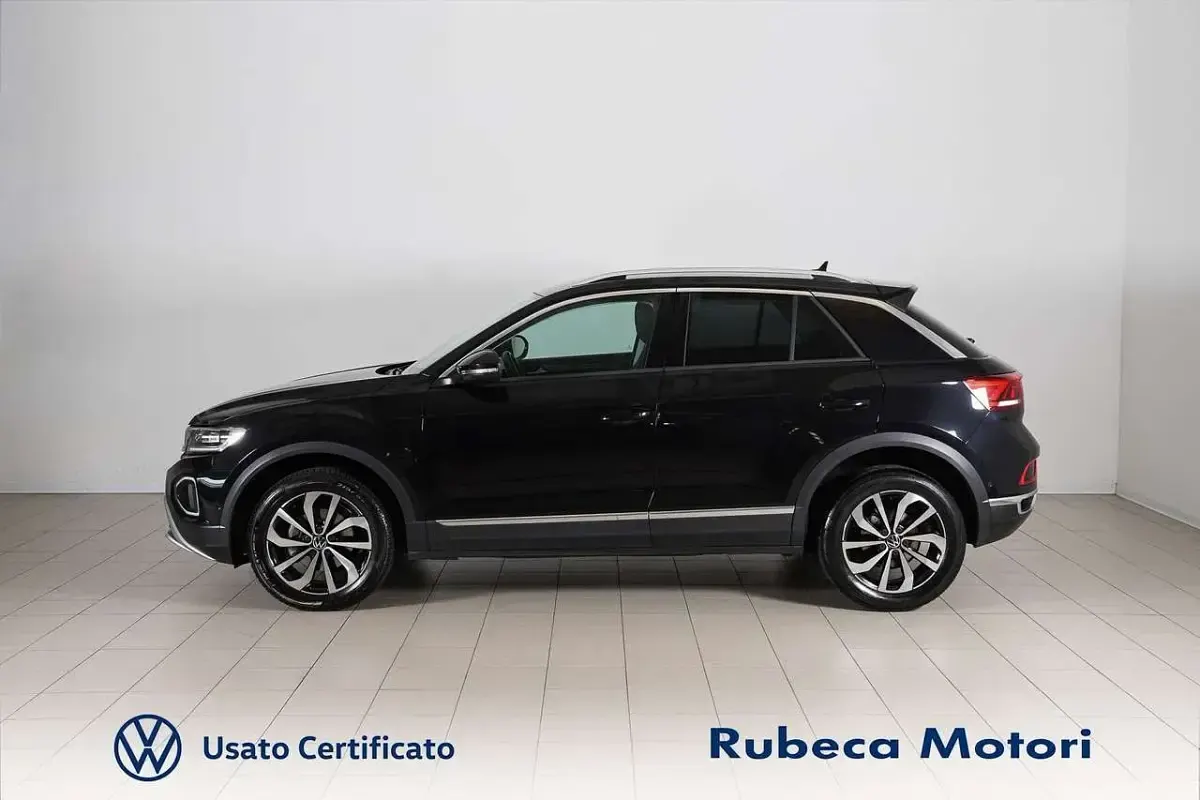 Usata VW T-Roc Style 110 CV (80 kW) 2023 Nero SUV