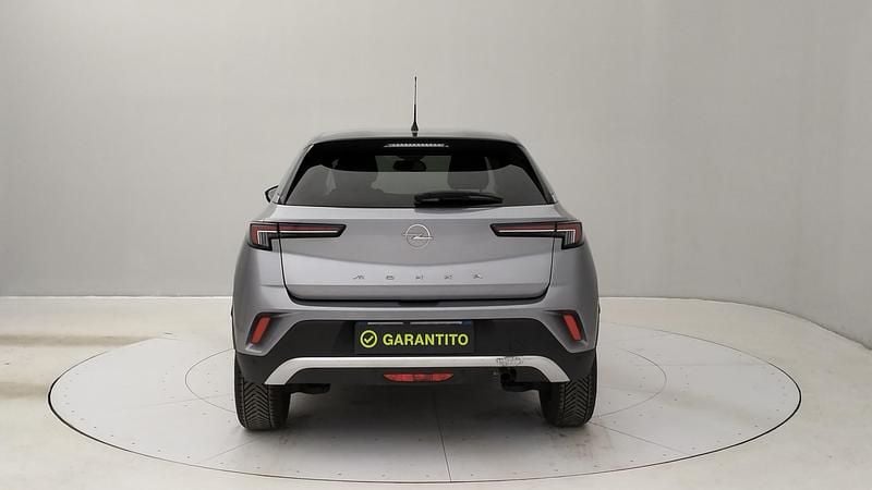 Usata Opel Mokka Elegance 101 CV (74 kW) 2023 Grigio grafene SUV