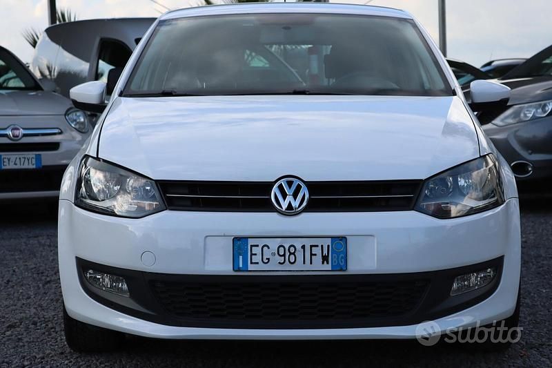 Usata VW Polo Comfortline 75 CV (55 kW) 2011 Bianco Berlina