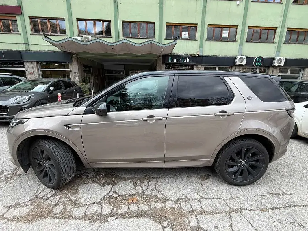 Usata Land Rover Discovery Sport SE Dynamic 163 CV (119 kW) 2022 Beige SUV