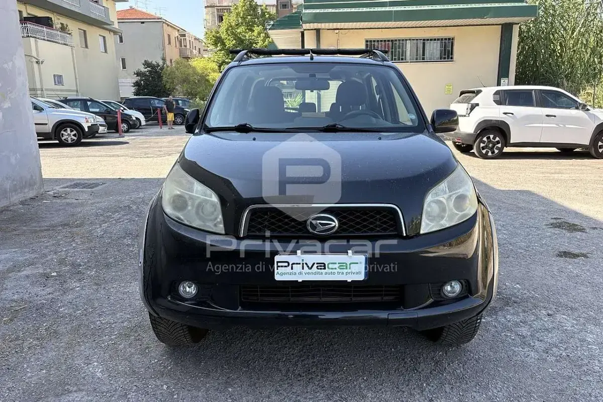 Usata Daihatsu Terios 105 CV (77 kW) 2008 Nero SUV