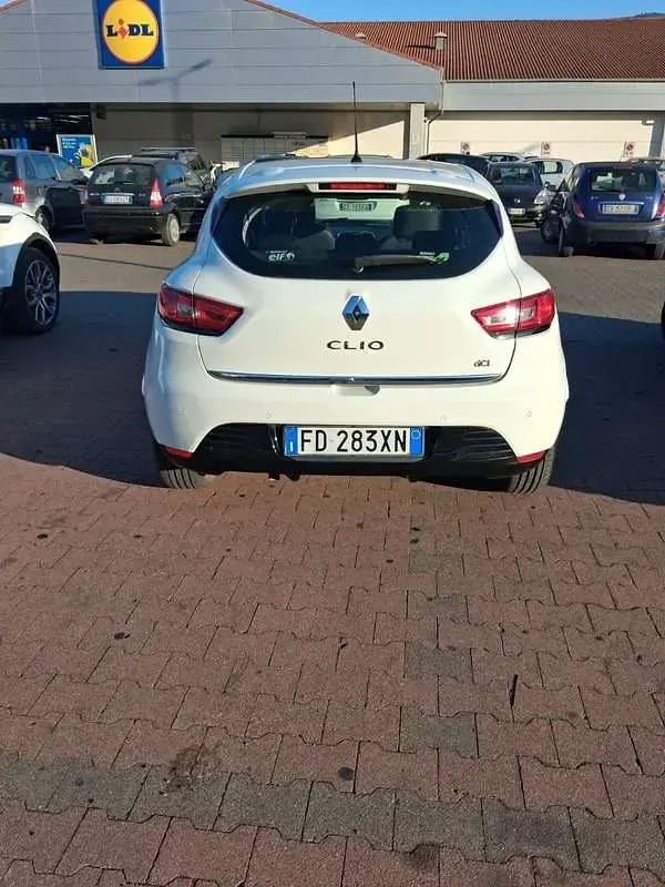 Usata Renault Clio IV 75 CV (55 kW) 2016 Berlina