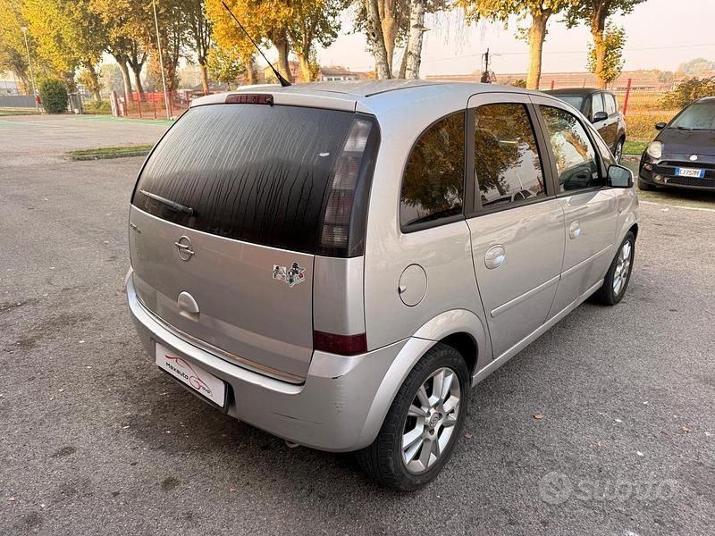 Usata Opel Meriva Enjoy 125 CV (91 kW) 2008 Grigio Monovolume