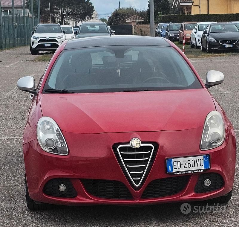 Usata Alfa Romeo Giulietta Progression 170 CV (125 kW) 2010 Rosso Berlina