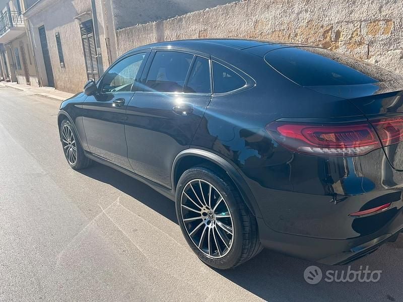 Usata Mercedes GLC220 Premium Plus 2020 Nero Coupé