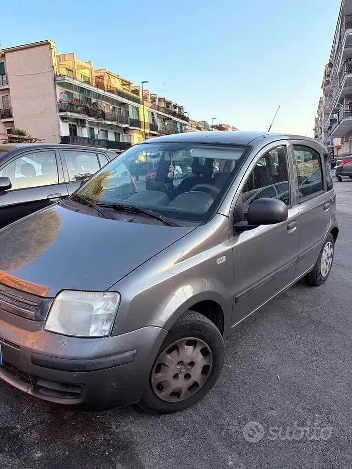 Usata Fiat Panda 75 CV (55 kW) 2011 Grigio Utilitaria