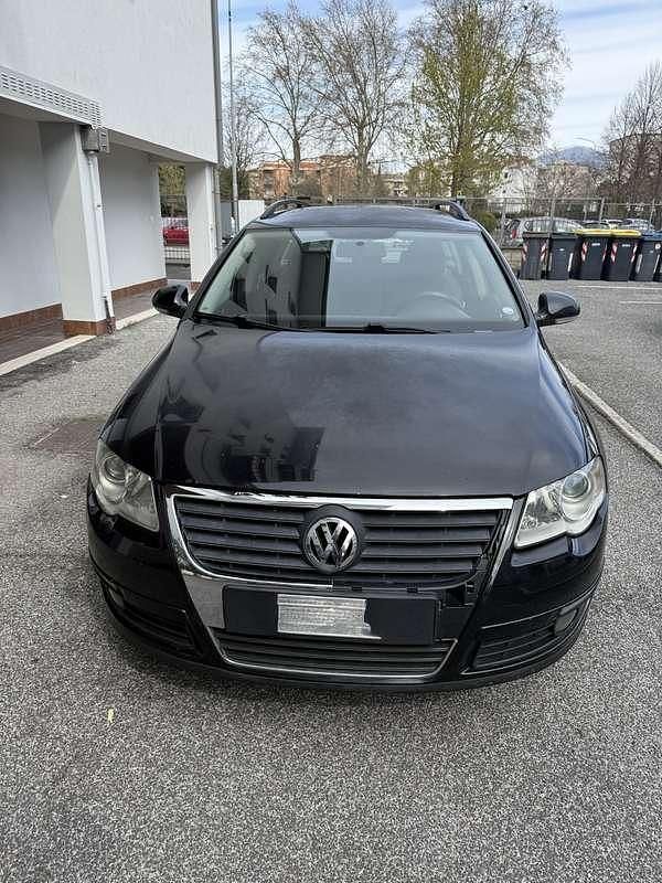 Usata VW Passat Sportline 140 CV (102 kW) 2007 Station wagon